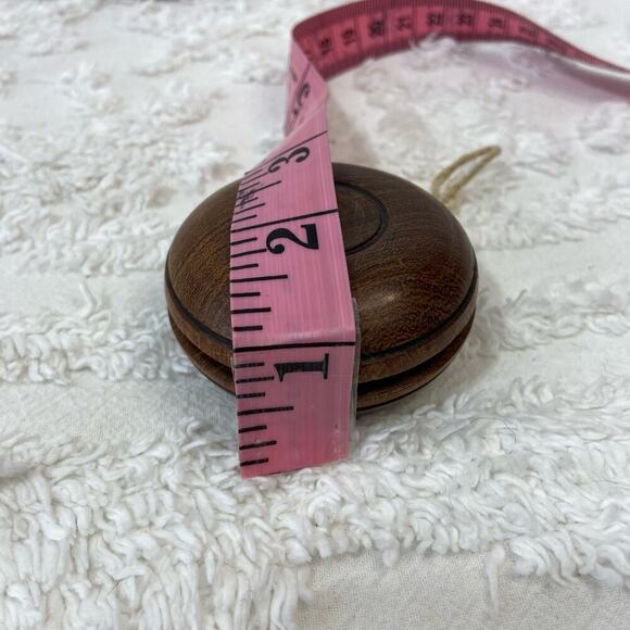 VTG WODDEN YOYO Hand-Carved Engraved Personalized Rare Artsy Retro 70s Memento - Picture 4 of 5